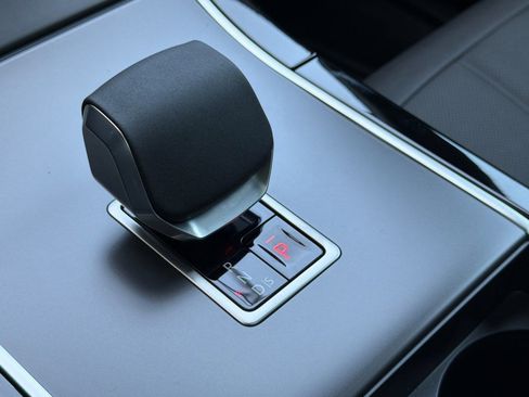 New 2026 Land Rover Range Rover Evoque S AWD/4WD image 27