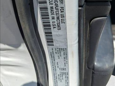 Used 2021 Jeep Grand Cherokee High Altitude AWD/4WD image 16