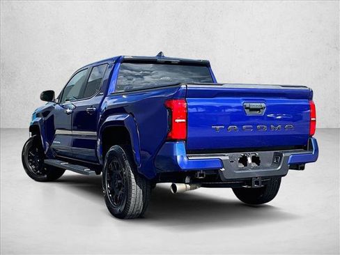 Used 2025 Toyota Tacoma SR5 RWD image 13