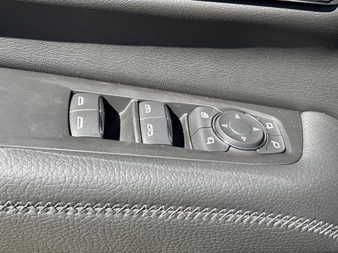 New 2026 GMC Yukon Denali w/ Denali Reserve Package AWD/4WD image 27
