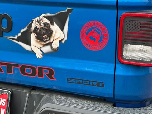 Used 2021 Jeep Gladiator Sport image 15