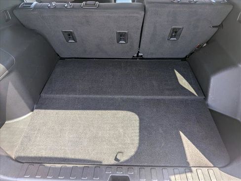 Used 2023 Chevrolet Equinox LT FWD image 6