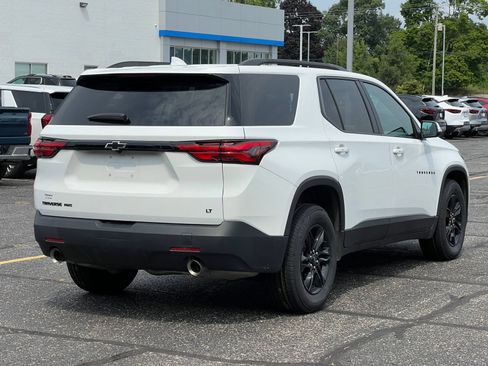 Certified 2023 Chevrolet Traverse LT w/ Midnight/Sport Edition AWD/4WD image 16