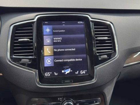 Used 2016 Volvo XC90 T6 Momentum w/ Momentum Plus Package image 27