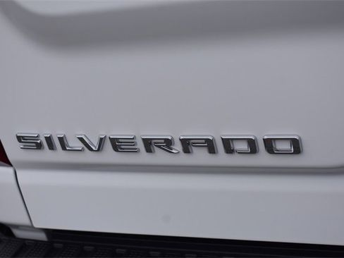 New 2026 Chevrolet Silverado 2500 Custom w/ Custom Value Package image 18