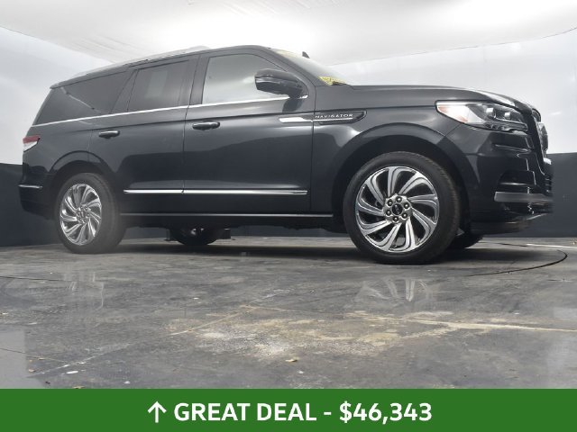 Used 2023 Lincoln Navigator Reserve AWD/4WD image 48
