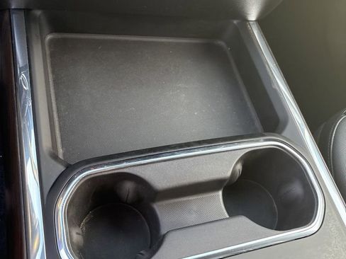 Used 2025 GMC Sierra 2500 SLT w/ SLT Convenience Package image 7