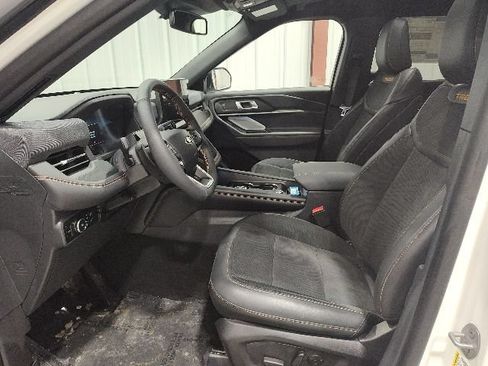 New 2026 Ford Explorer Tremor w/ Tremor Ultimate Package AWD/4WD image 11
