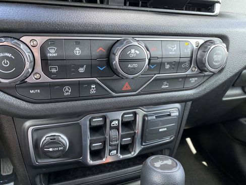 New 2026 Jeep Wrangler Unlimited Sport AWD/4WD image 9