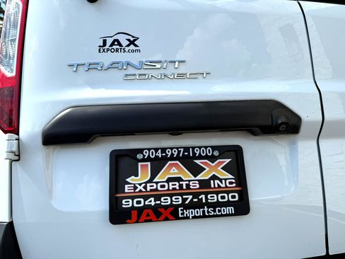 Used 2016 Ford Transit Connect XLT image 6