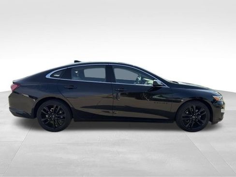 Used 2023 Chevrolet Malibu LT w/ Midnight Edition FWD image 9