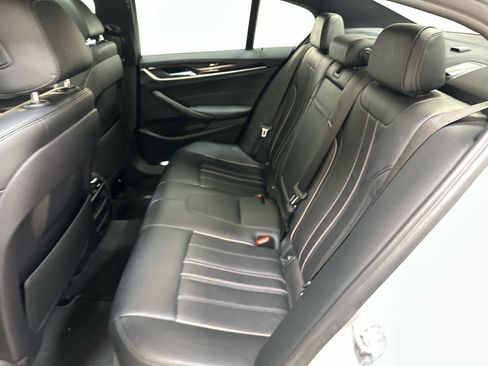 Used 2019 BMW 530i xDrive w/ Convenience Package image 21