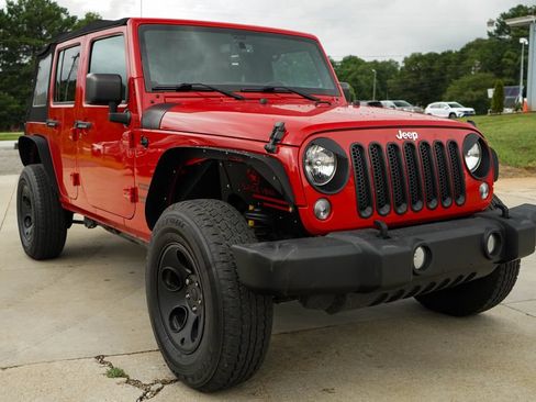 Used 2017 Jeep Wrangler Unlimited Sport w/ Quick Order Package 23S AWD/4WD image 31
