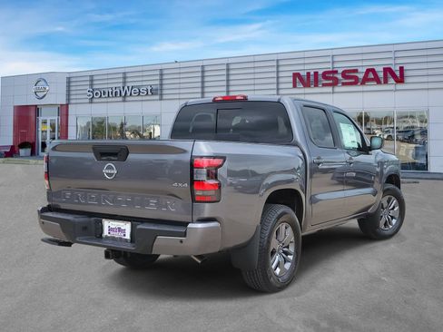 New 2026 Nissan Frontier SV w/ All-Weather Content Package AWD/4WD image 5
