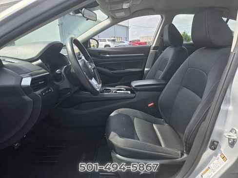 Certified 2023 Nissan Altima 2.5 SV FWD image 9
