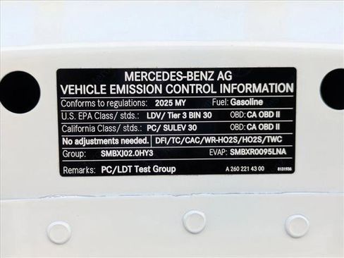 Certified 2025 Mercedes-Benz GLB 250 image 26