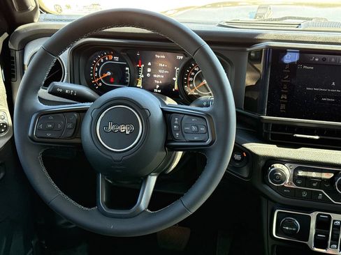 New 2025 Jeep Gladiator Sport AWD/4WD image 14