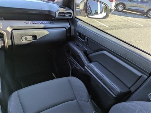Used 2024 Toyota Tacoma SR image 16