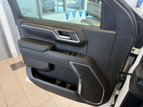 Used 2022 Chevrolet Silverado 1500 LT image 20