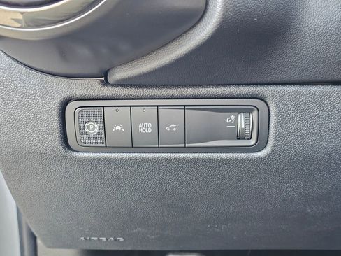 New 2026 Chevrolet Equinox EV RS image 31