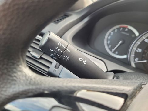 Used 2017 Honda Accord LX image 20