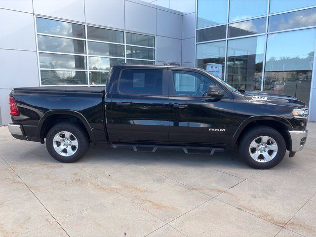 Used 2025 RAM 1500 Big Horn AWD/4WD image 8
