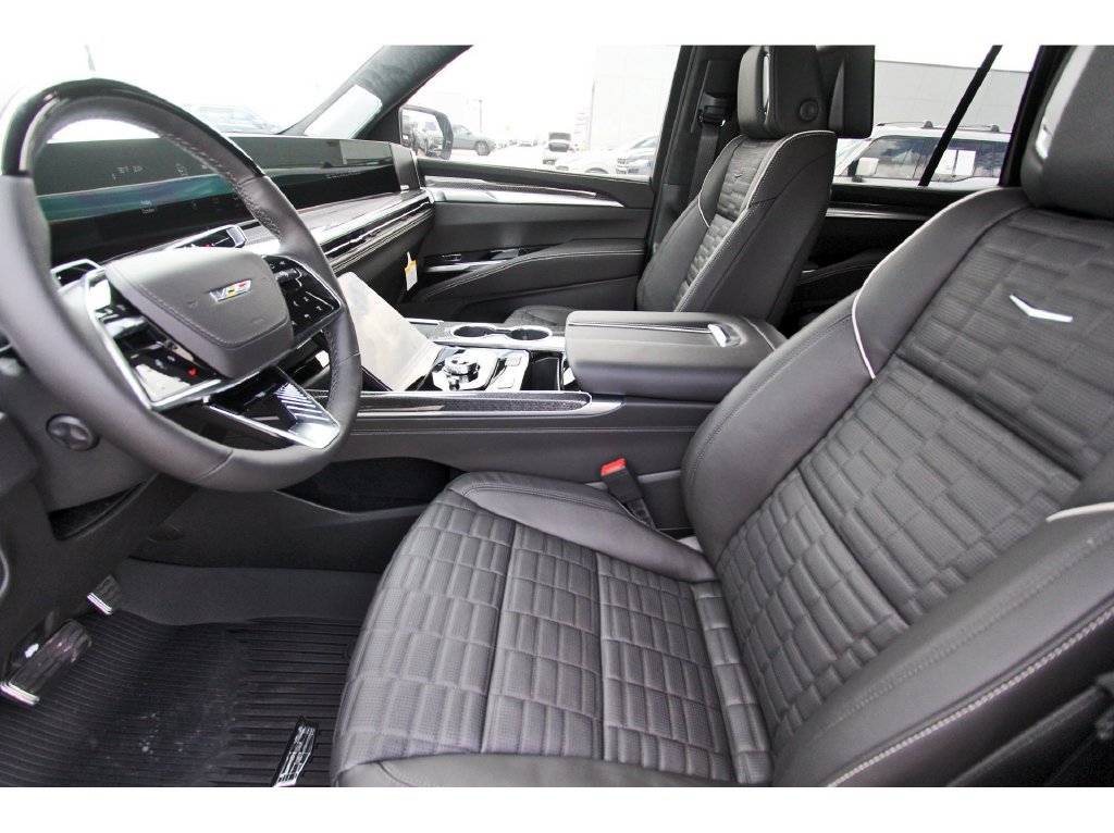 New 2026 Cadillac Escalade V w/ LPO, ONYX Package AWD/4WD image 6