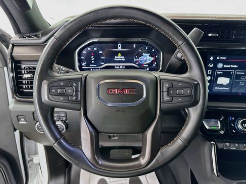 Used 2024 GMC Sierra 2500 AT4 w/ AT4 Premium Plus Package AWD/4WD image 12