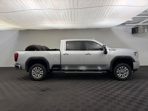 Used 2023 GMC Sierra 2500 Denali w/ Denali Ultimate Package image 8