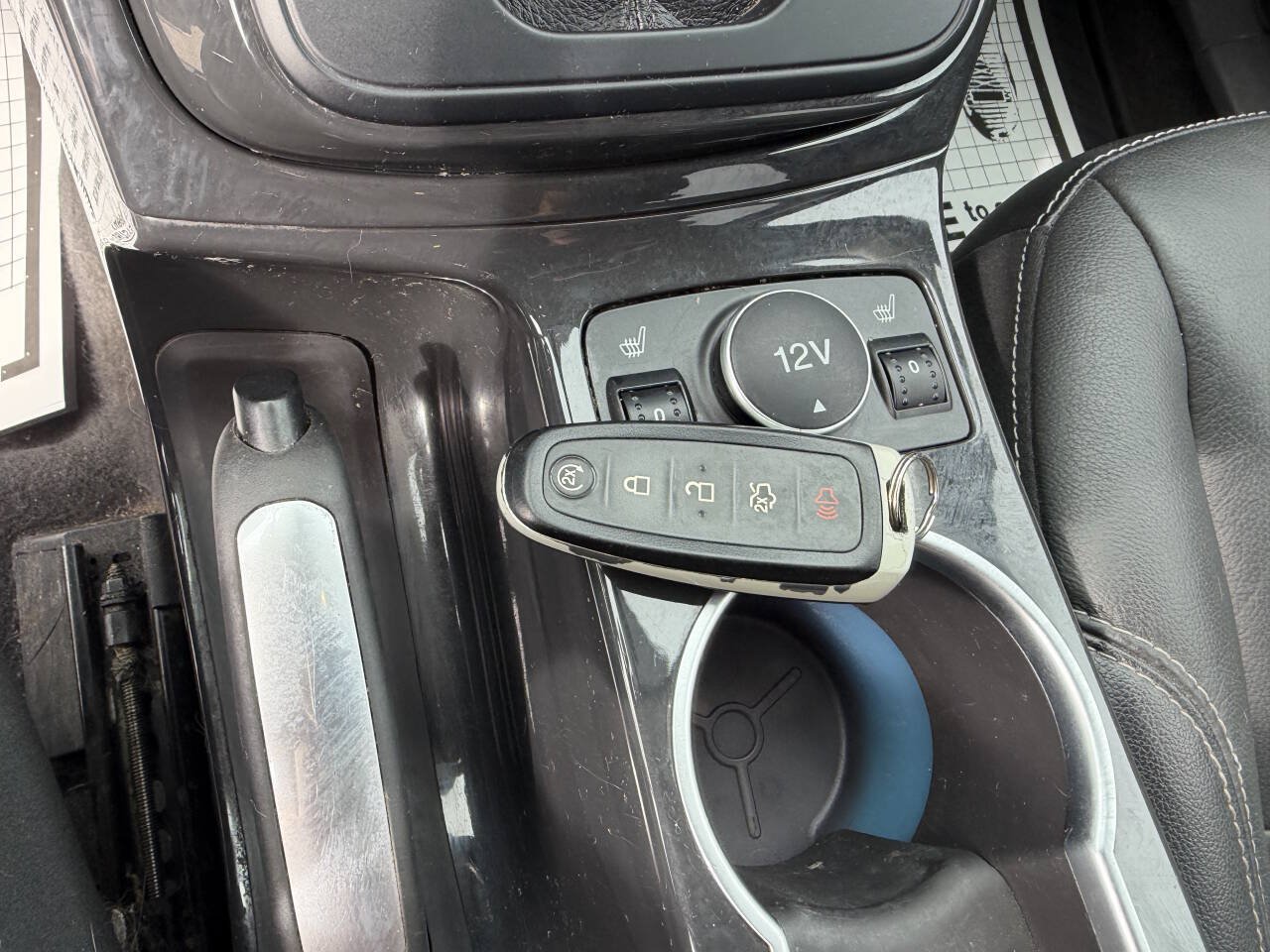 Used 2016 Ford Escape Titanium AWD/4WD image 30