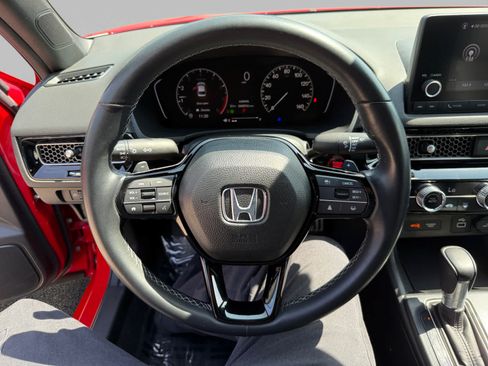 Used 2023 Honda Civic Sport image 13