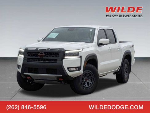 Used 2025 Nissan Frontier PRO-4X w/ Pro Convenience Package image 1