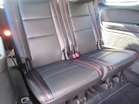 Used 2015 Dodge Durango R/T w/ Technology Group AWD/4WD image 37