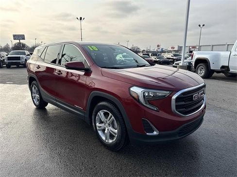 Used 2018 GMC Terrain SLE image 1