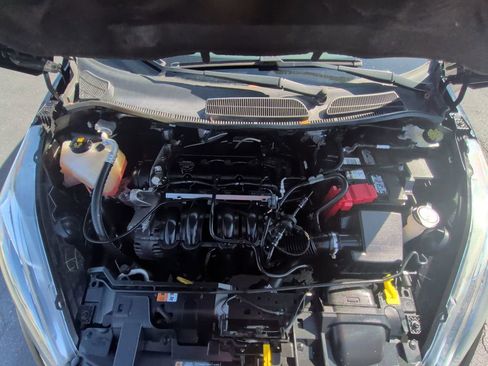Used 2019 Ford Fiesta SE w/ Equipment Group 201A FWD image 11
