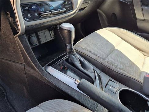 Used 2017 Toyota Corolla LE w/ LE Premium Package FWD image 12