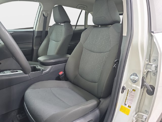 Certified 2023 Toyota RAV4 XLE AWD/4WD image 12