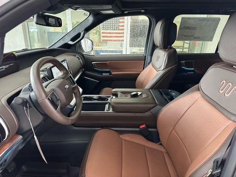 New 2026 Ford Expedition Max King Ranch image 16