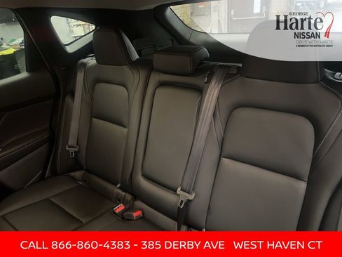 Certified 2025 Nissan Murano SV AWD/4WD image 30