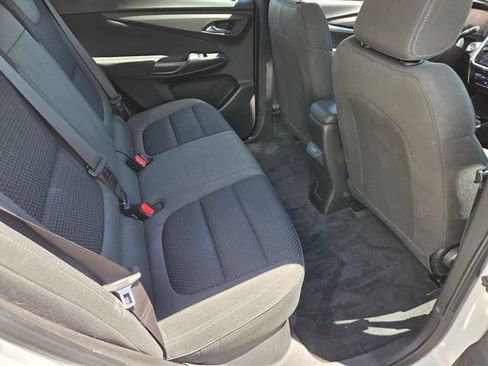 Certified 2022 Chevrolet Bolt EUV LT FWD image 14