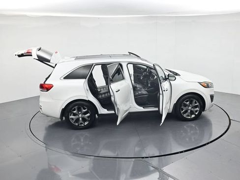 Used 2016 Kia Sorento SX w/ SXL Technology Package AWD/4WD image 48