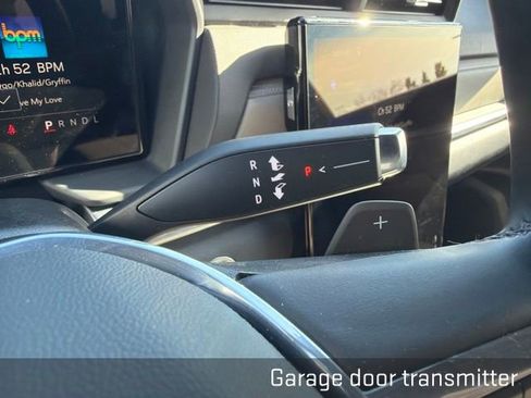 Used 2025 GMC Terrain Elevation w/ Technology Package II AWD/4WD image 37