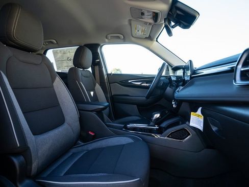 New 2026 Chevrolet TrailBlazer LT w/ Convenience Package image 14