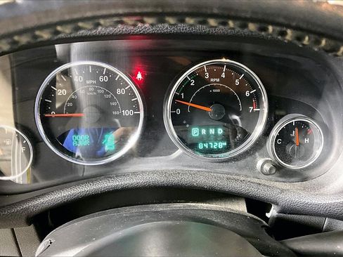 Used 2017 Jeep Wrangler Unlimited Sport image 16