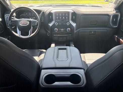Used 2019 GMC Sierra 1500 SLT w/ SLT Premium Plus Package AWD/4WD image 8