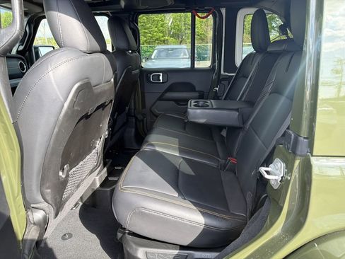 Used 2024 Jeep Wrangler Unlimited Sahara w/ Safety Group AWD/4WD image 14