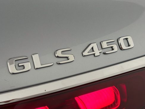 Certified 2025 Mercedes-Benz GLS 450 4MATIC w/ AMG Line Exterior image 11