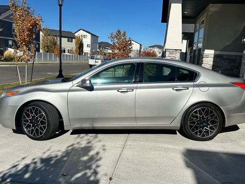 Used 2011 Acura TL SH-AWD image 2