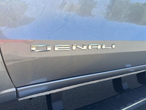 New 2026 GMC Canyon Denali image 59