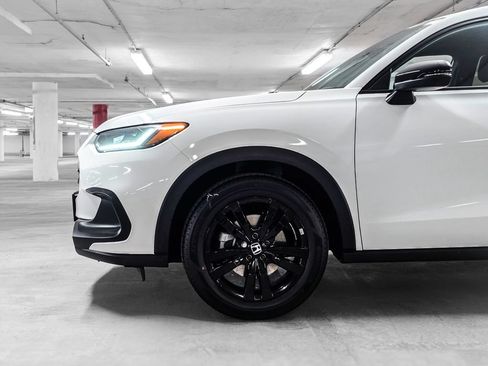Used 2026 Honda HR-V Sport image 14